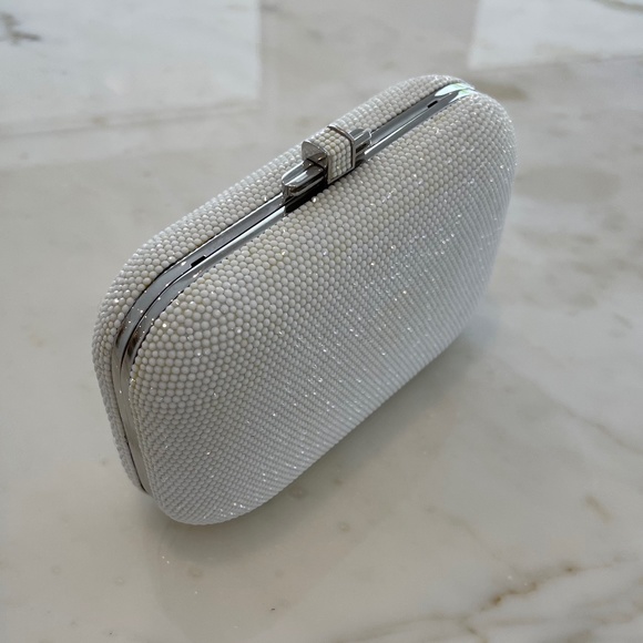 Judith Leiber Handbags - JUDITH LEIBER WHITE CHAULK CRYSTAL CLUTCH & CHAIN
